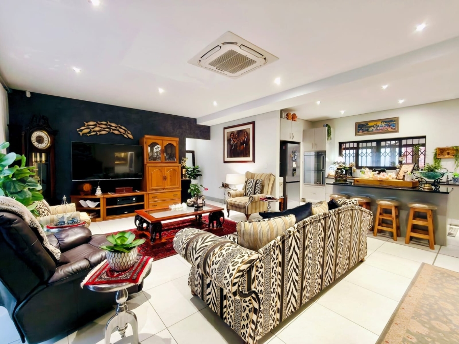 3 Bedroom Property for Sale in Mooivallei Park North West